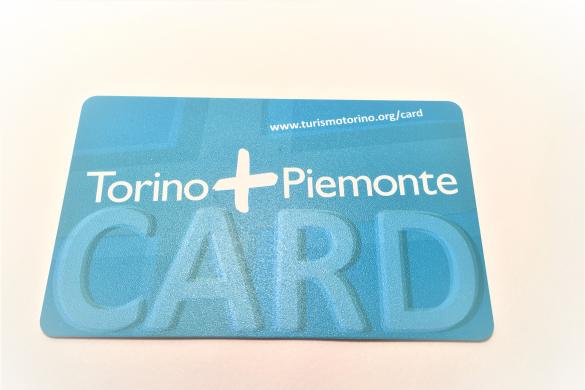 Carte PVC avec finition givrée