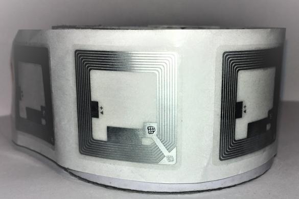 Wet inlay RFID standard